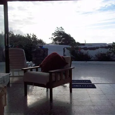 Lluvlin Holiday home Famara
