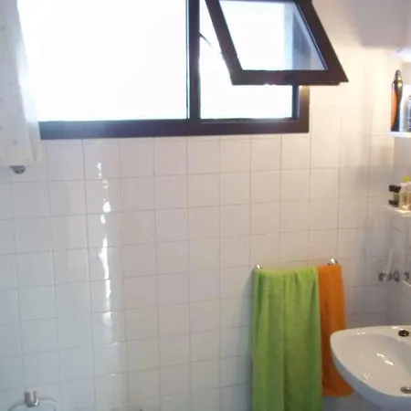 Lluvlin Holiday home Famara
